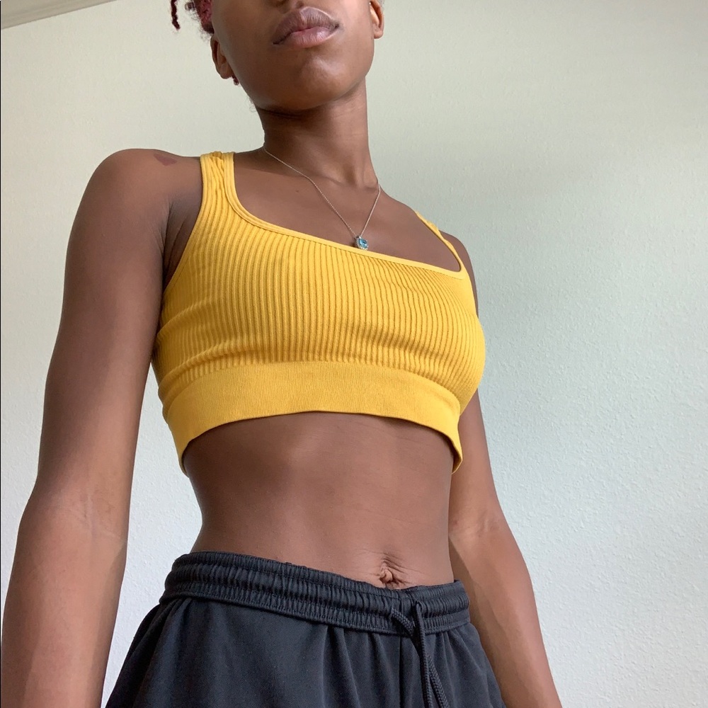 SOLD ON DEPOP Urban Outfitters Ribbed Bralette - Picture 2 of 3
